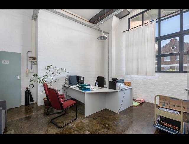0.5 BEDROOM APARTMENT FOR SALE IN OBSERVATORY